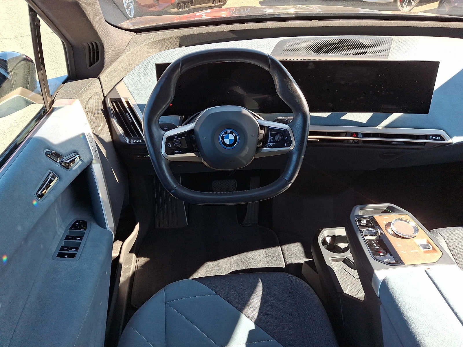 2024 BMW iX xDrive50 Sports Activity Vehicle