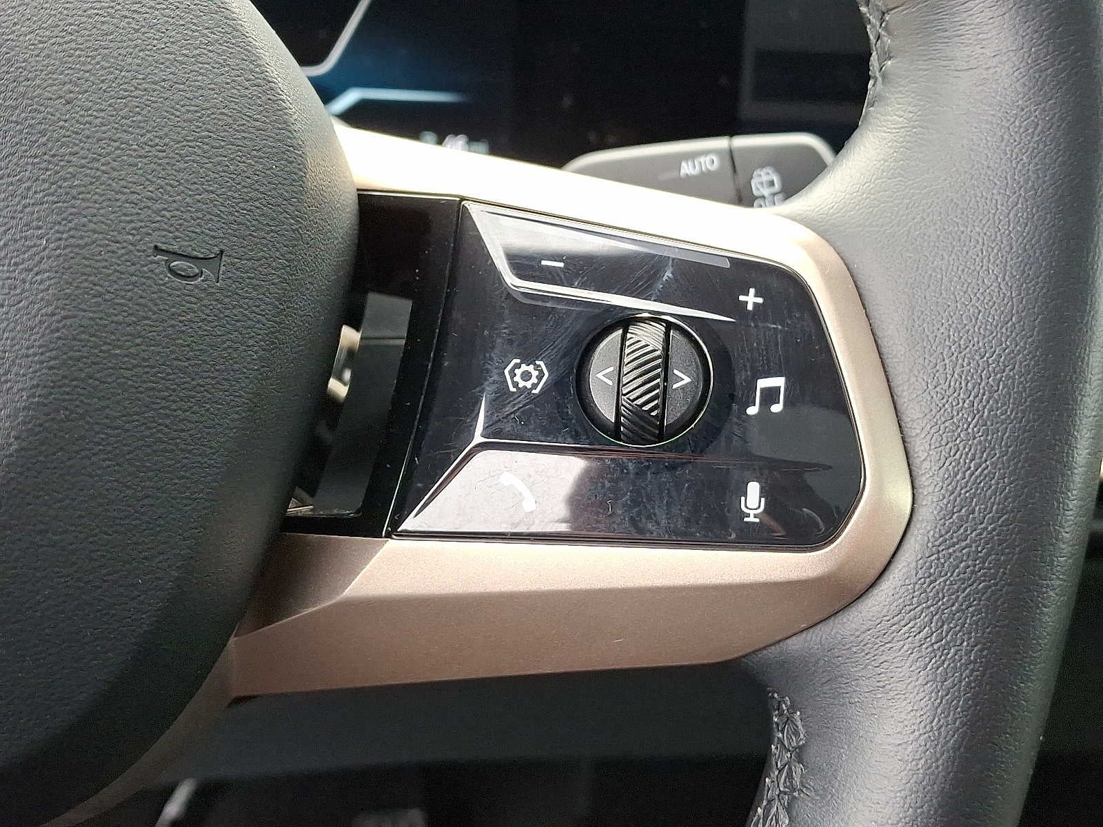 2025 BMW iX xDrive50 Sports Activity Vehicle