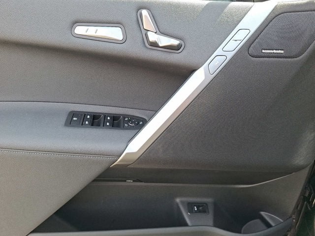 2025 BMW iX xDrive50 Sports Activity Vehicle