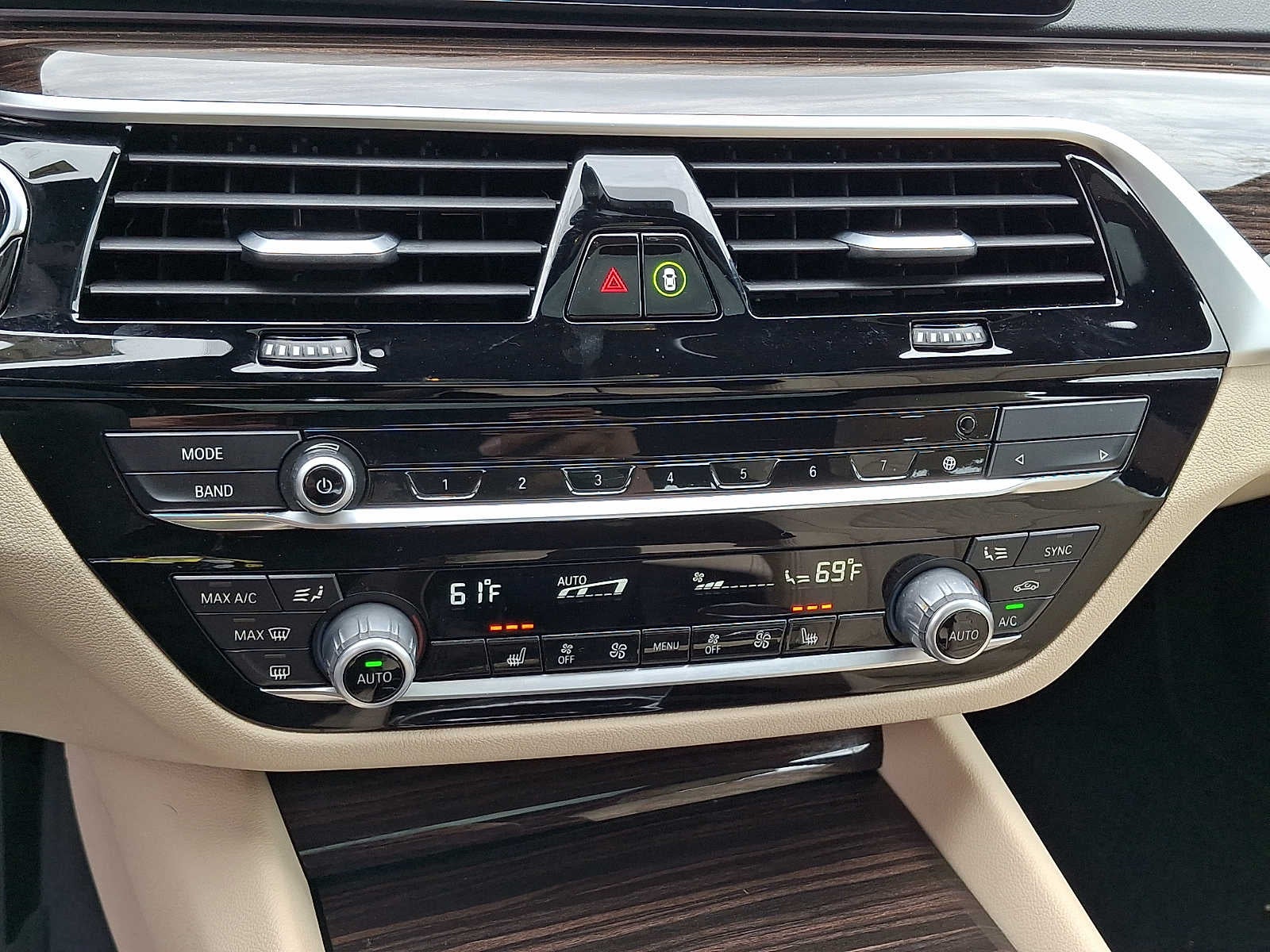 2023 BMW 5 Series 530i xDrive Sedan
