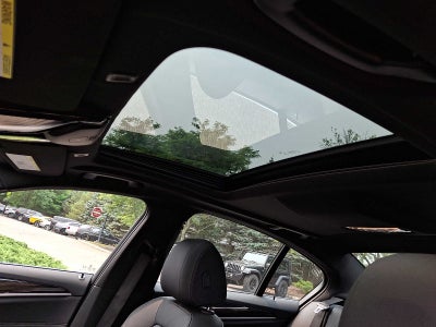2023 BMW 5 Series 530i xDrive Sedan