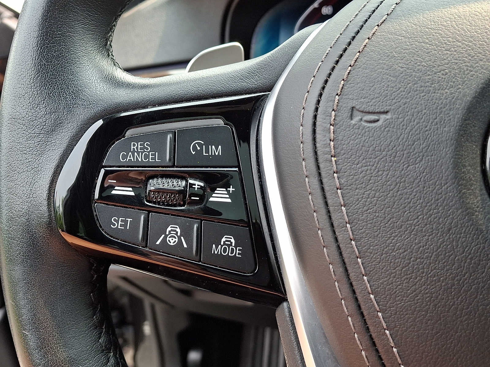 2023 BMW 5 Series 530i xDrive Sedan