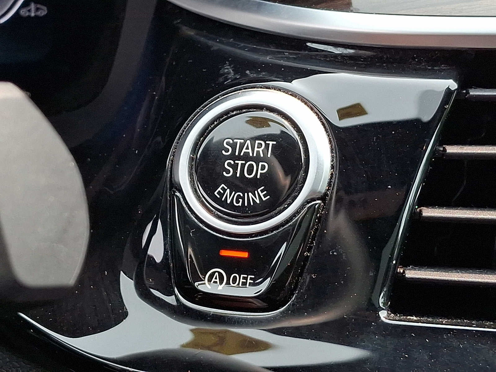 2023 BMW 5 Series 530i xDrive Sedan