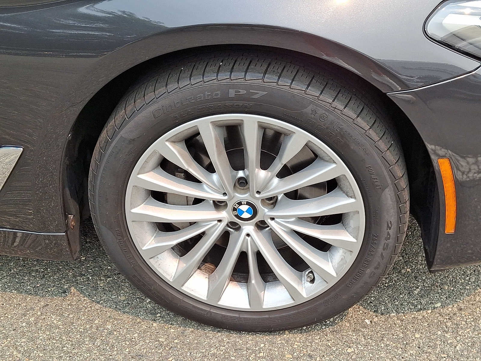 2023 BMW 5 Series 530i xDrive Sedan
