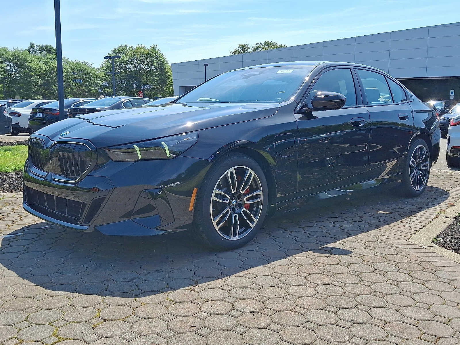 2026 BMW 5 Series 550e xDrive Sedan