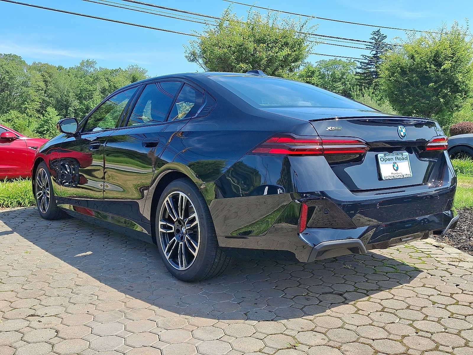 2026 BMW 5 Series 550e xDrive Sedan
