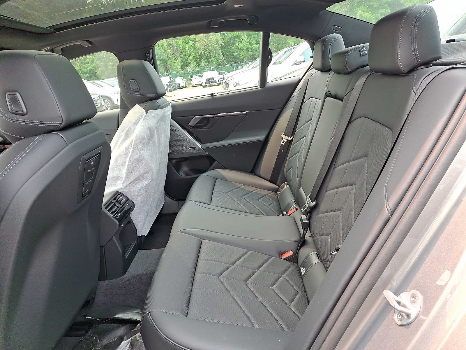 2027 BMW 5 Series 550e xDrive Sedan