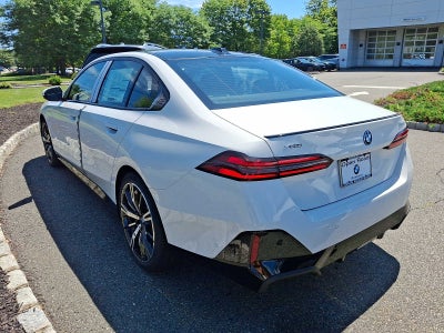 2027 BMW 5 Series 550e xDrive Sedan
