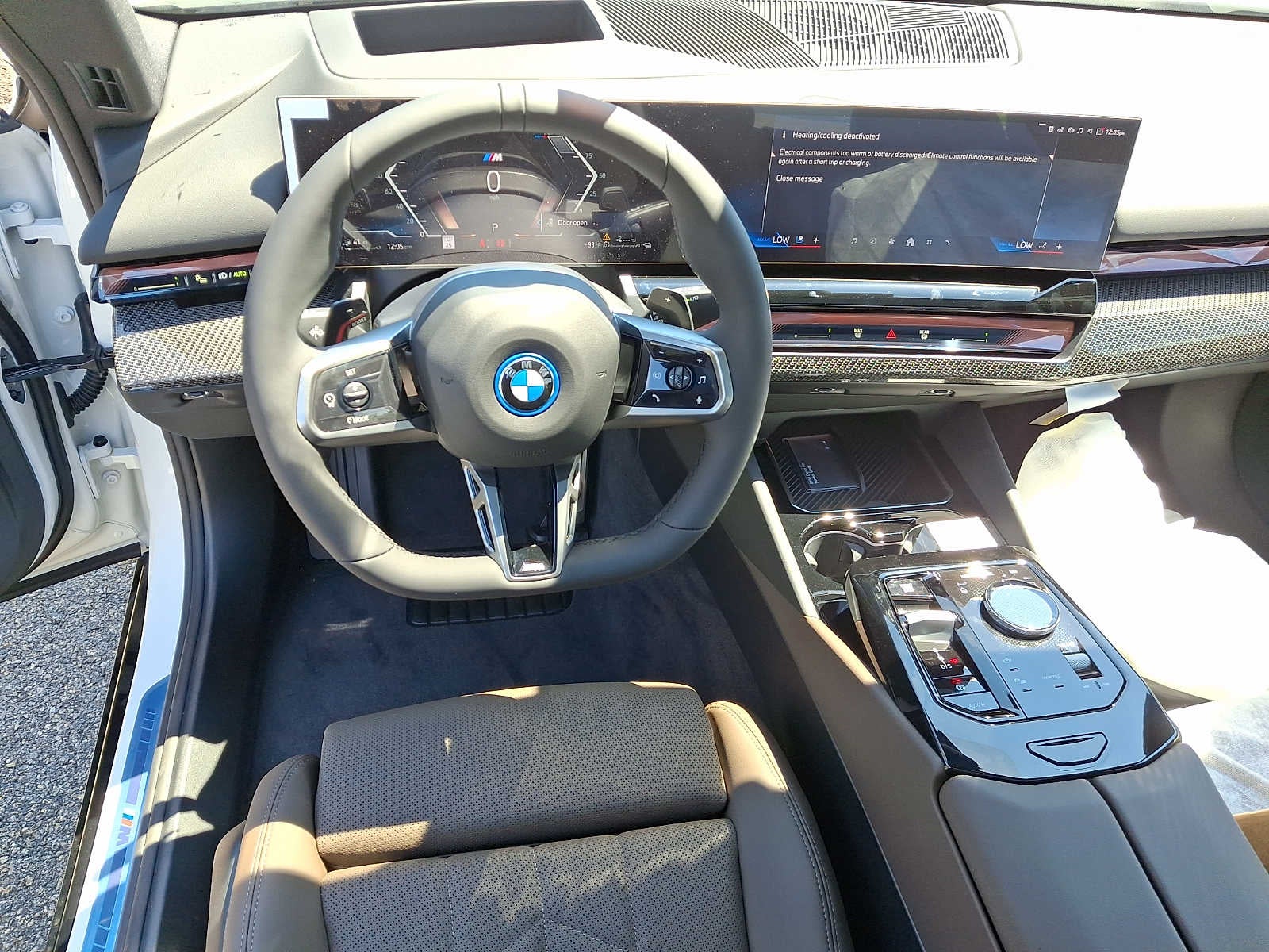 2027 BMW 5 Series 550e xDrive Sedan