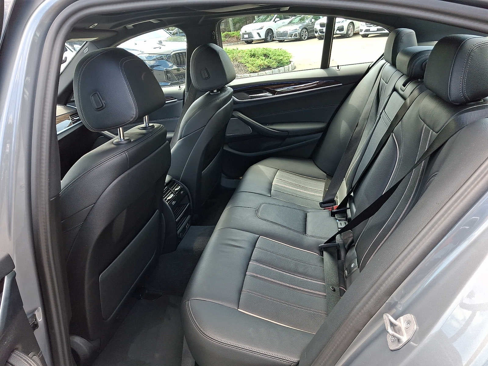 2023 BMW 5 Series 530e xDrive Plug-In Hybrid