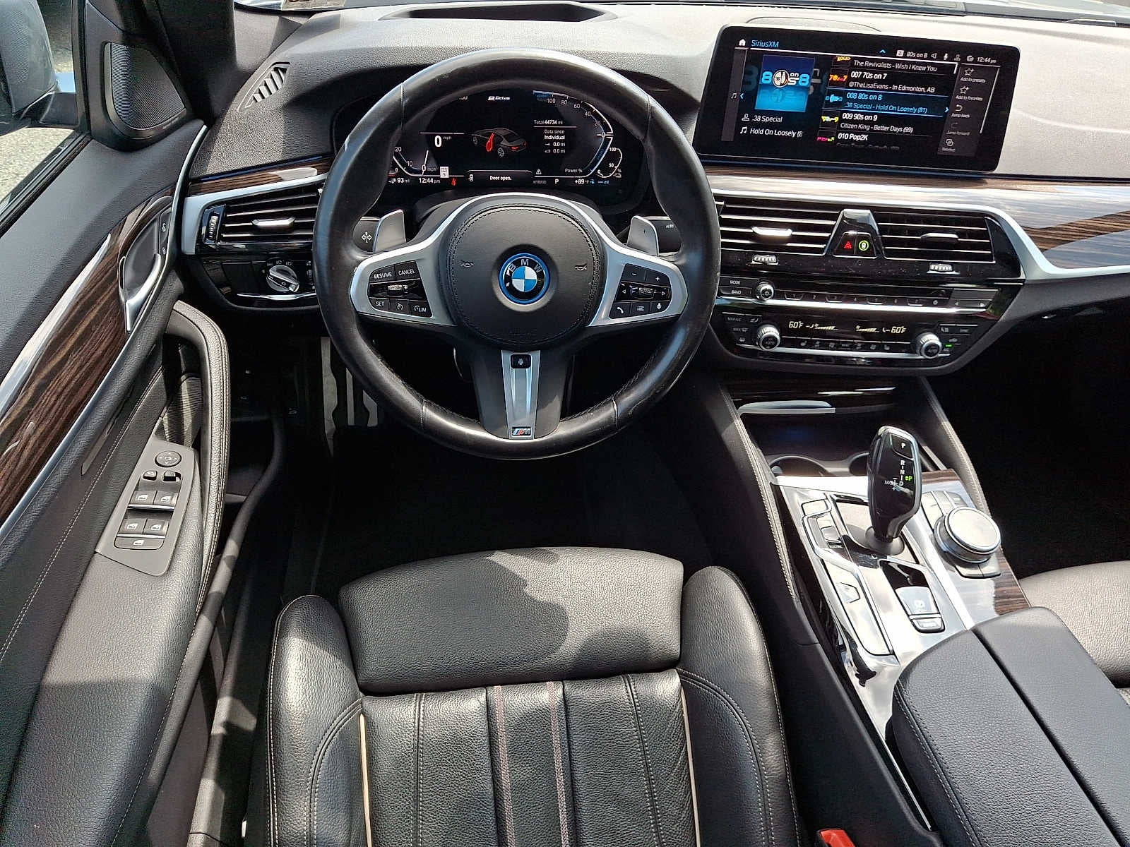 2023 BMW 5 Series 530e xDrive Plug-In Hybrid
