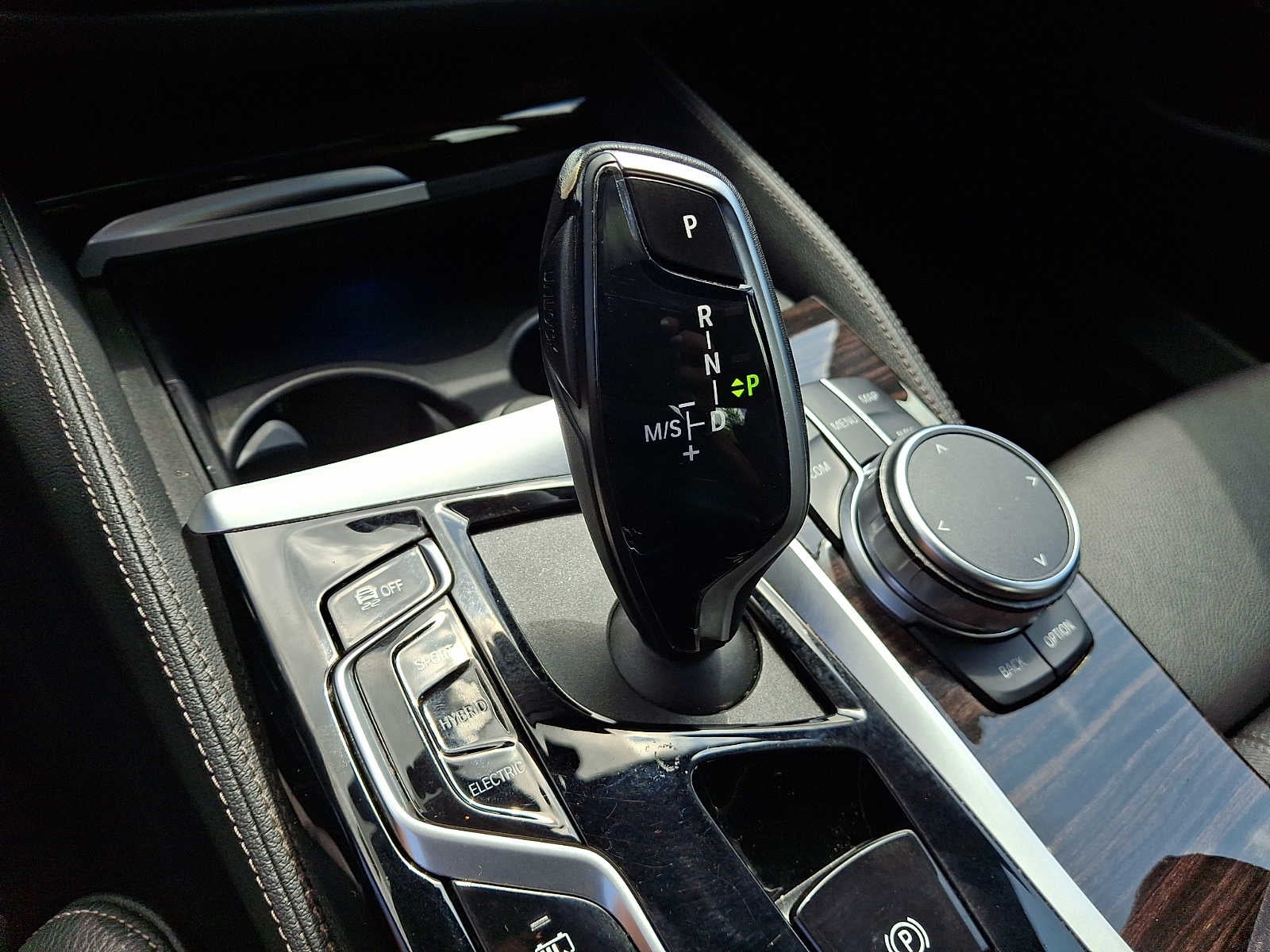 2023 BMW 5 Series 530e xDrive Plug-In Hybrid