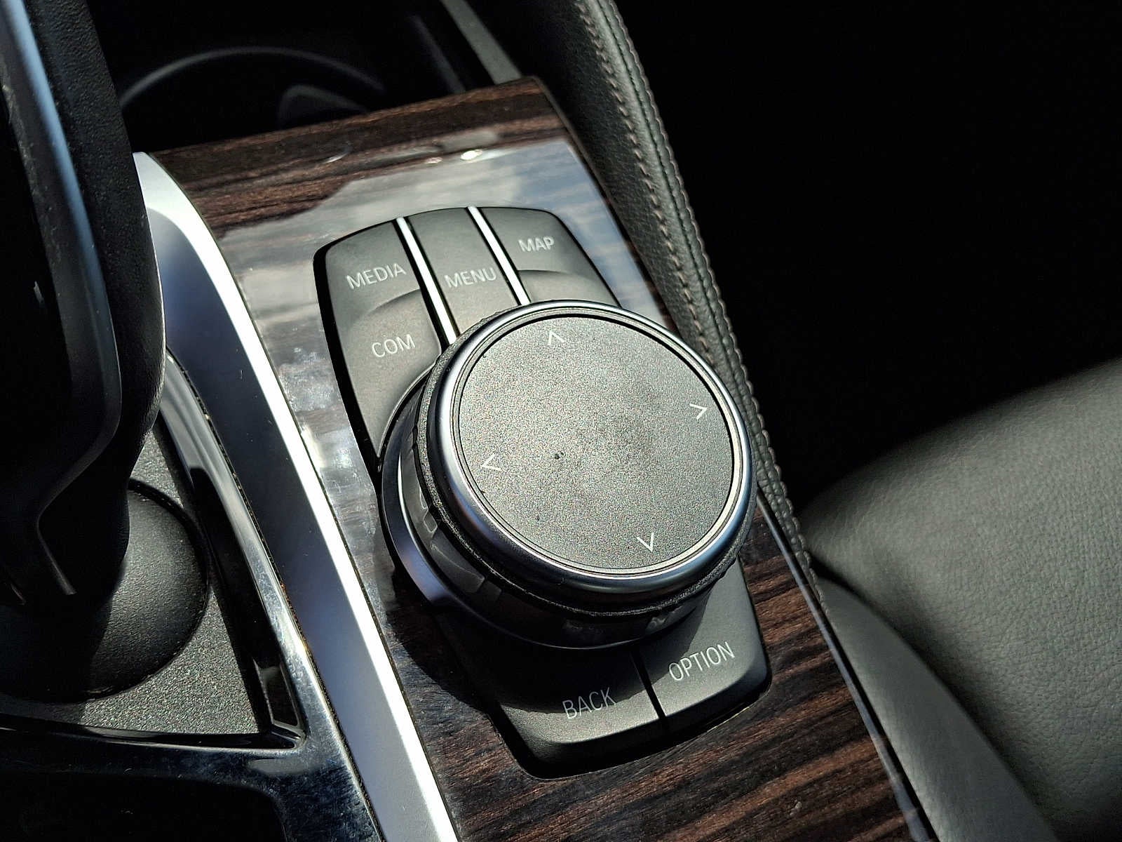 2023 BMW 5 Series 530e xDrive Plug-In Hybrid