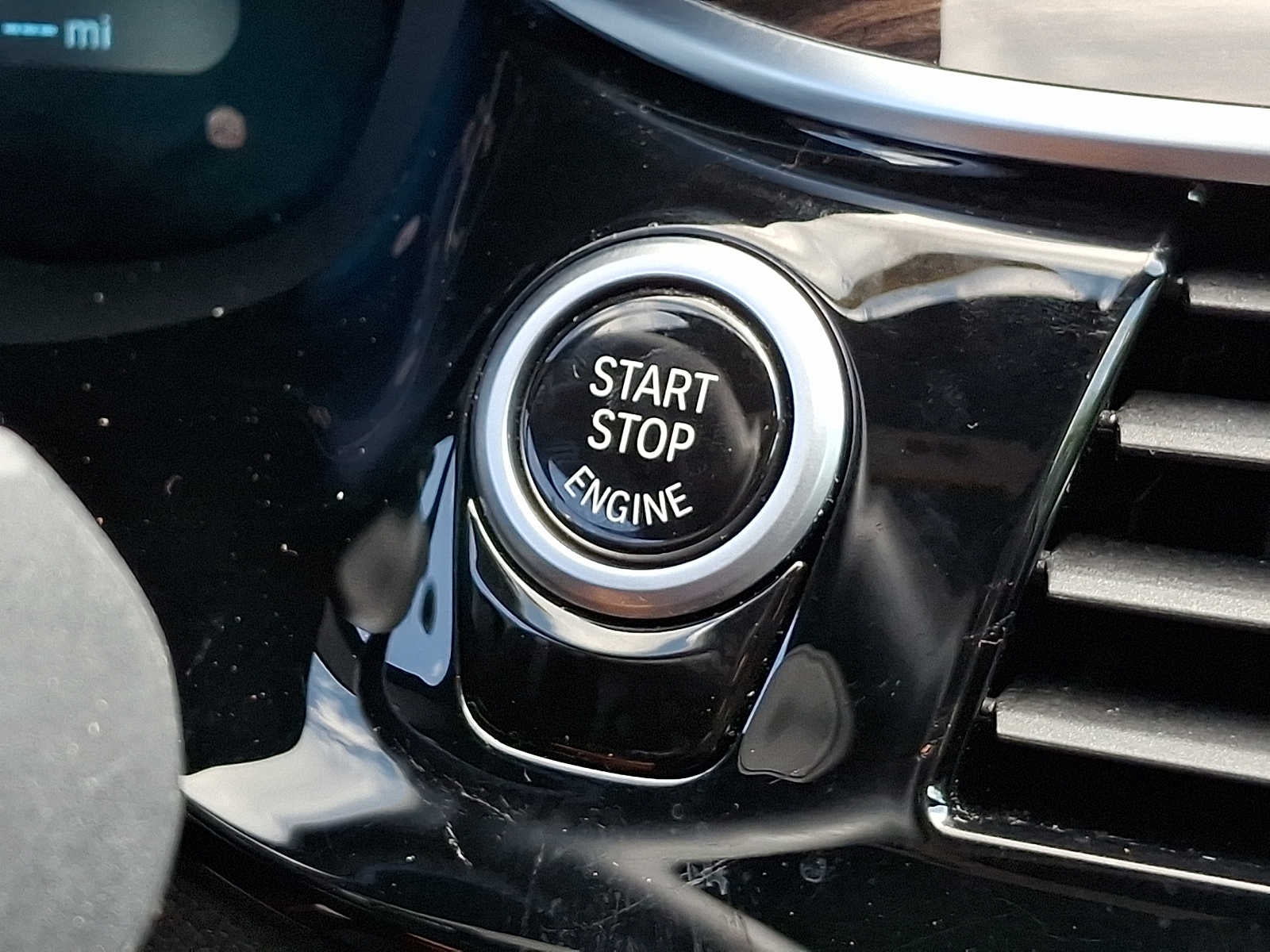 2023 BMW 5 Series 530e xDrive Plug-In Hybrid