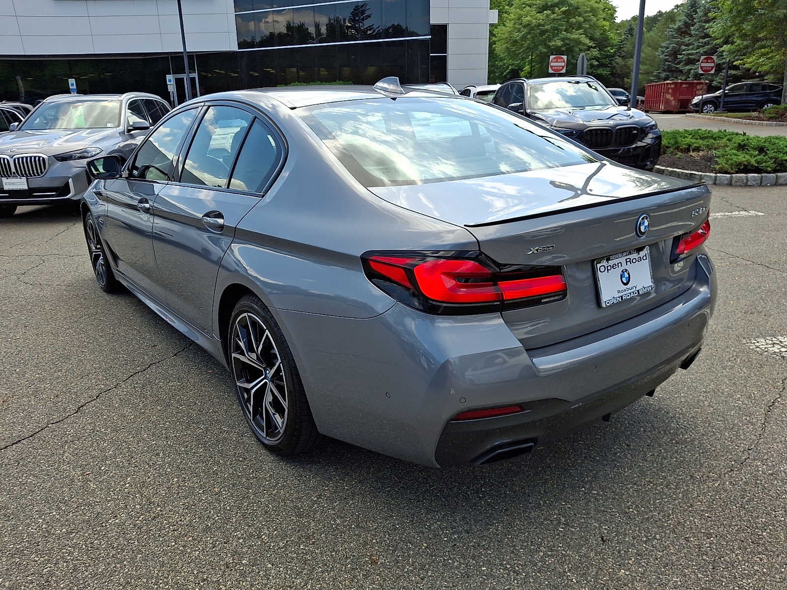 2023 BMW 5 Series 530e xDrive Plug-In Hybrid
