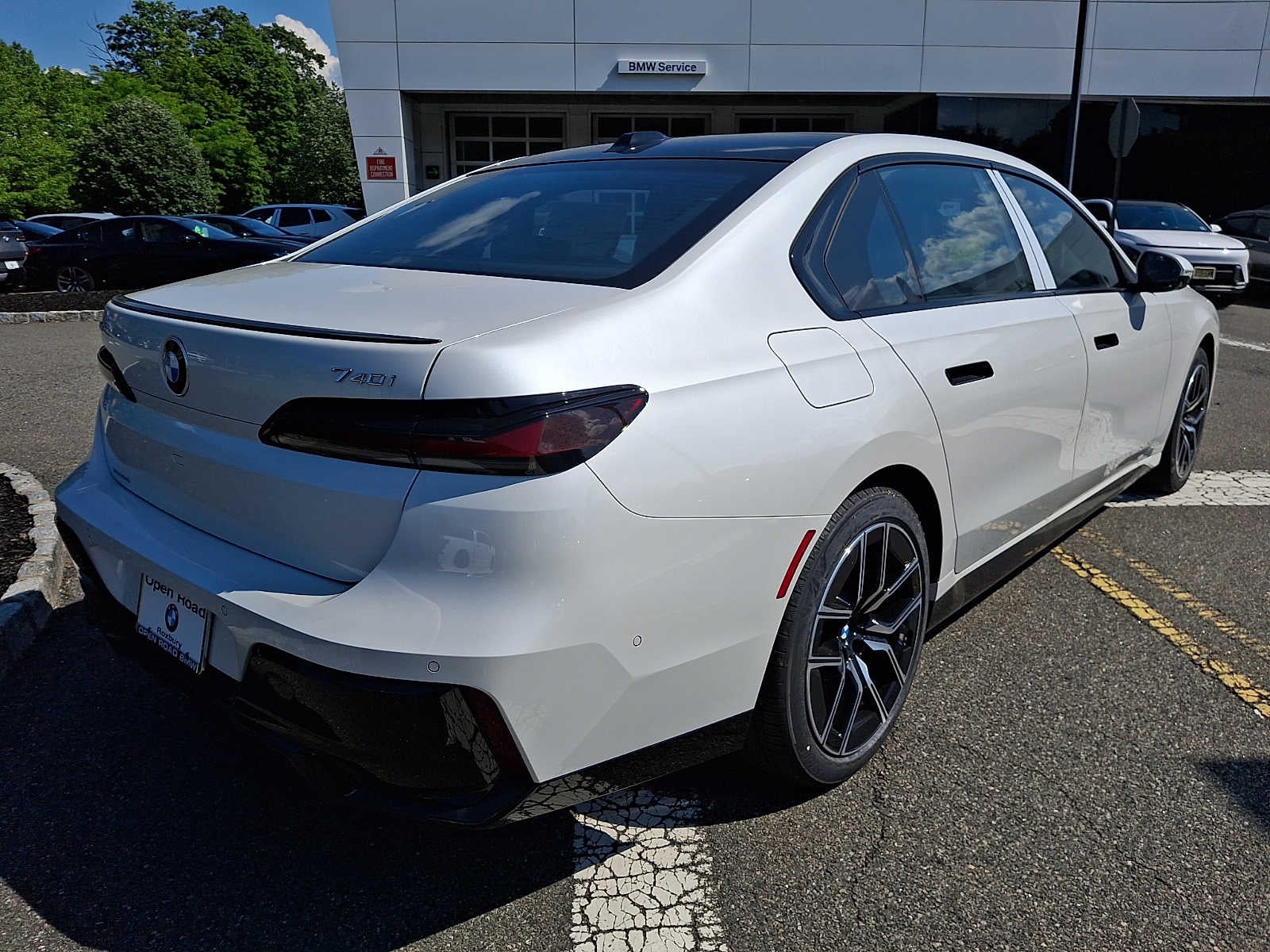 2026 BMW 7 Series 740i xDrive Sedan