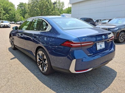 2027 BMW 5 Series 530i xDrive Sedan