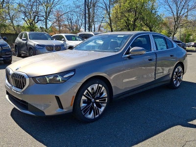 2026 BMW 5 Series 530i xDrive Sedan