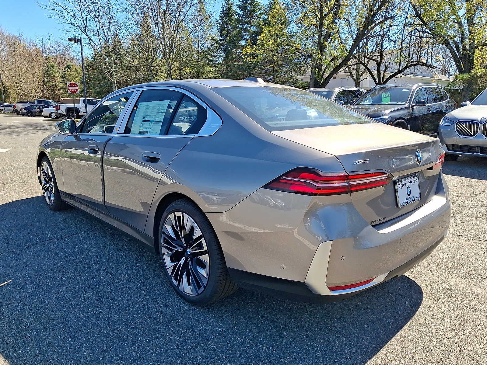 2026 BMW 5 Series 530i xDrive Sedan