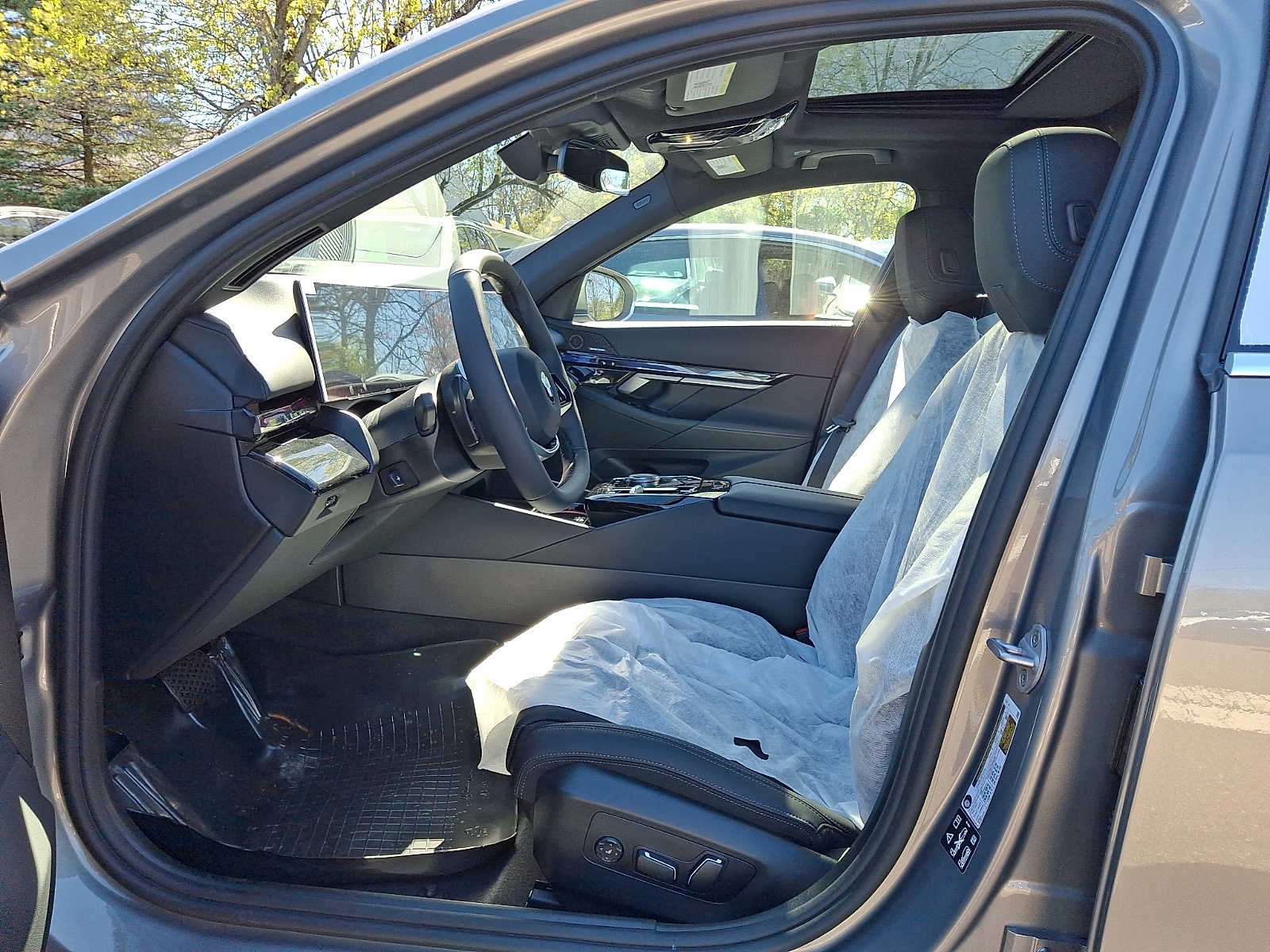 2026 BMW 5 Series 530i xDrive Sedan