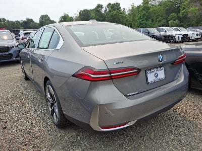 2027 BMW 5 Series 530i xDrive Sedan