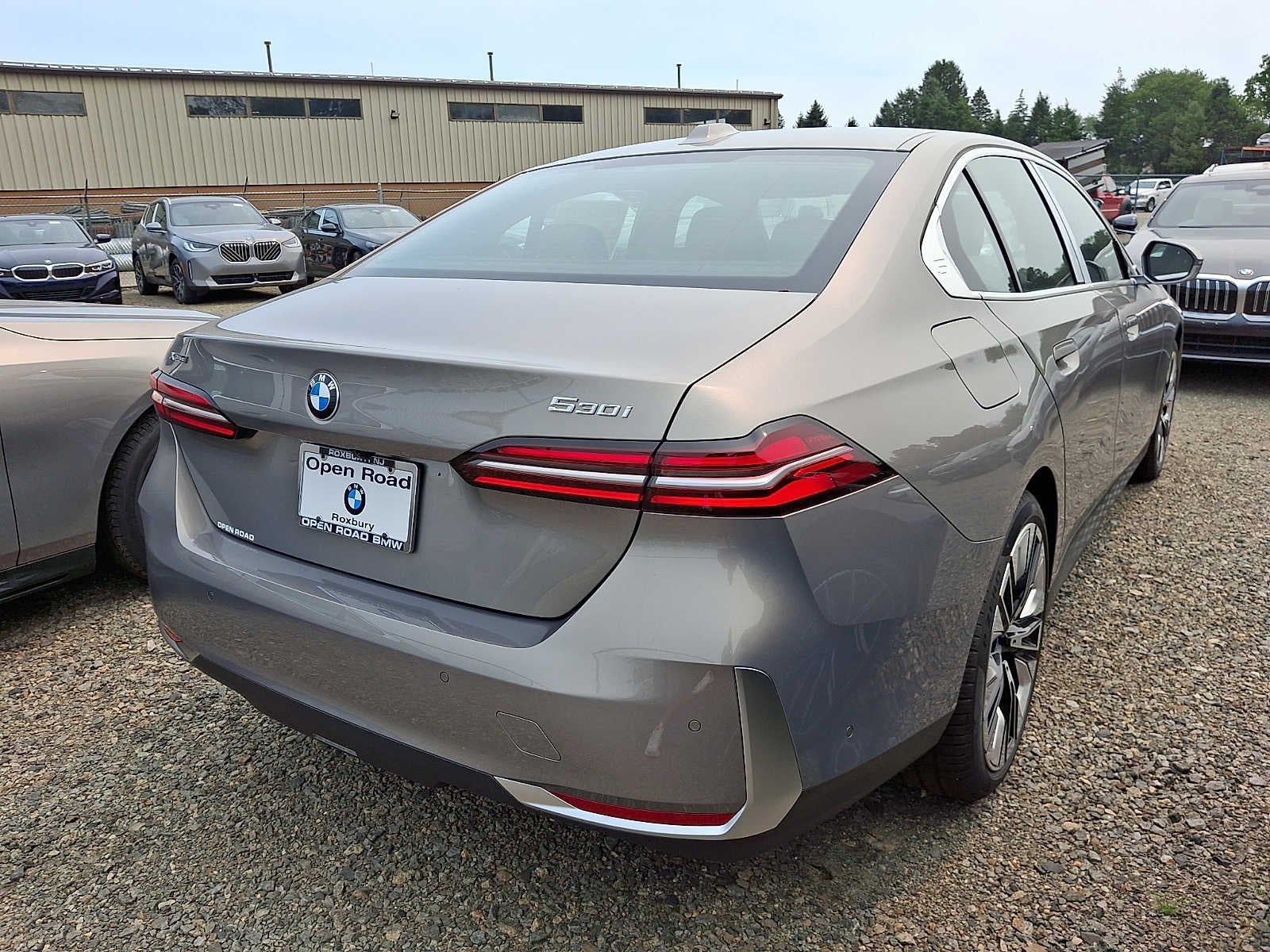 2027 BMW 5 Series 530i xDrive Sedan