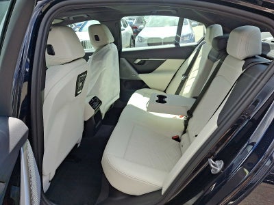 2027 BMW 5 Series 530i xDrive Sedan