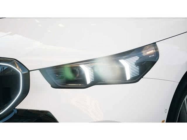 2026 BMW 5 Series 530i xDrive Sedan