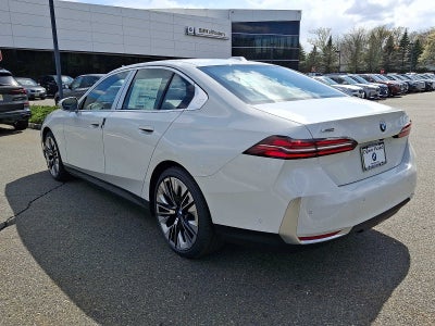 2026 BMW 5 Series 530i xDrive Sedan