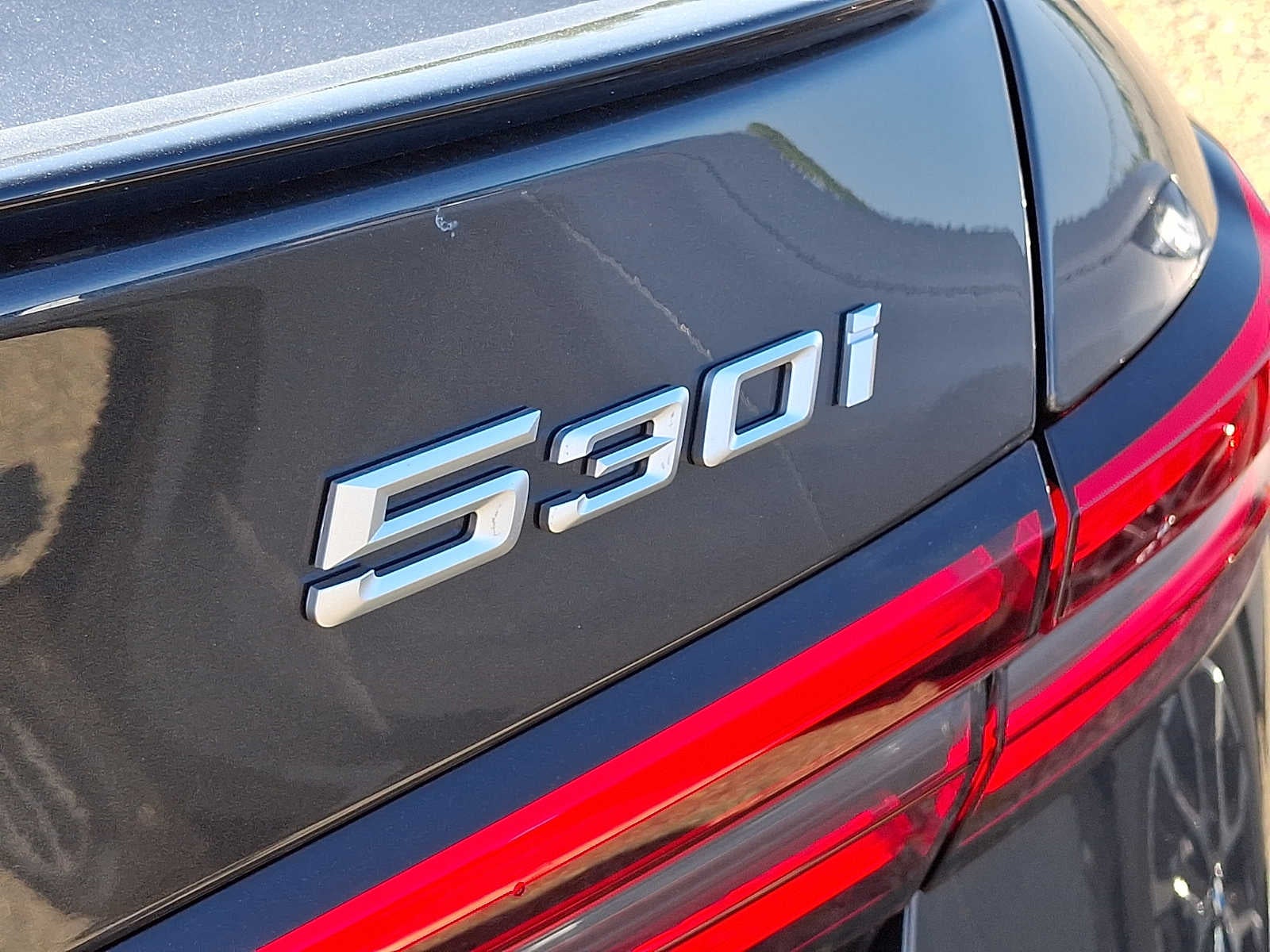 2026 BMW 5 Series 530i xDrive Sedan