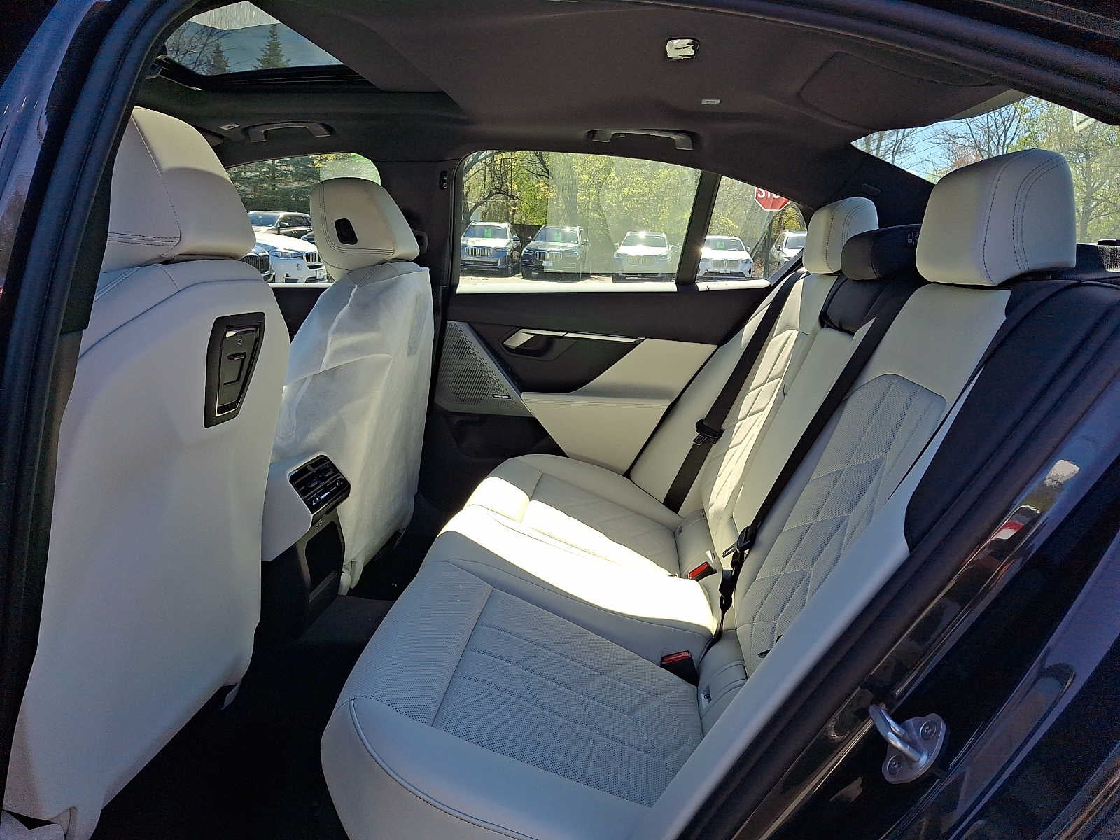 2026 BMW 5 Series 530i xDrive Sedan