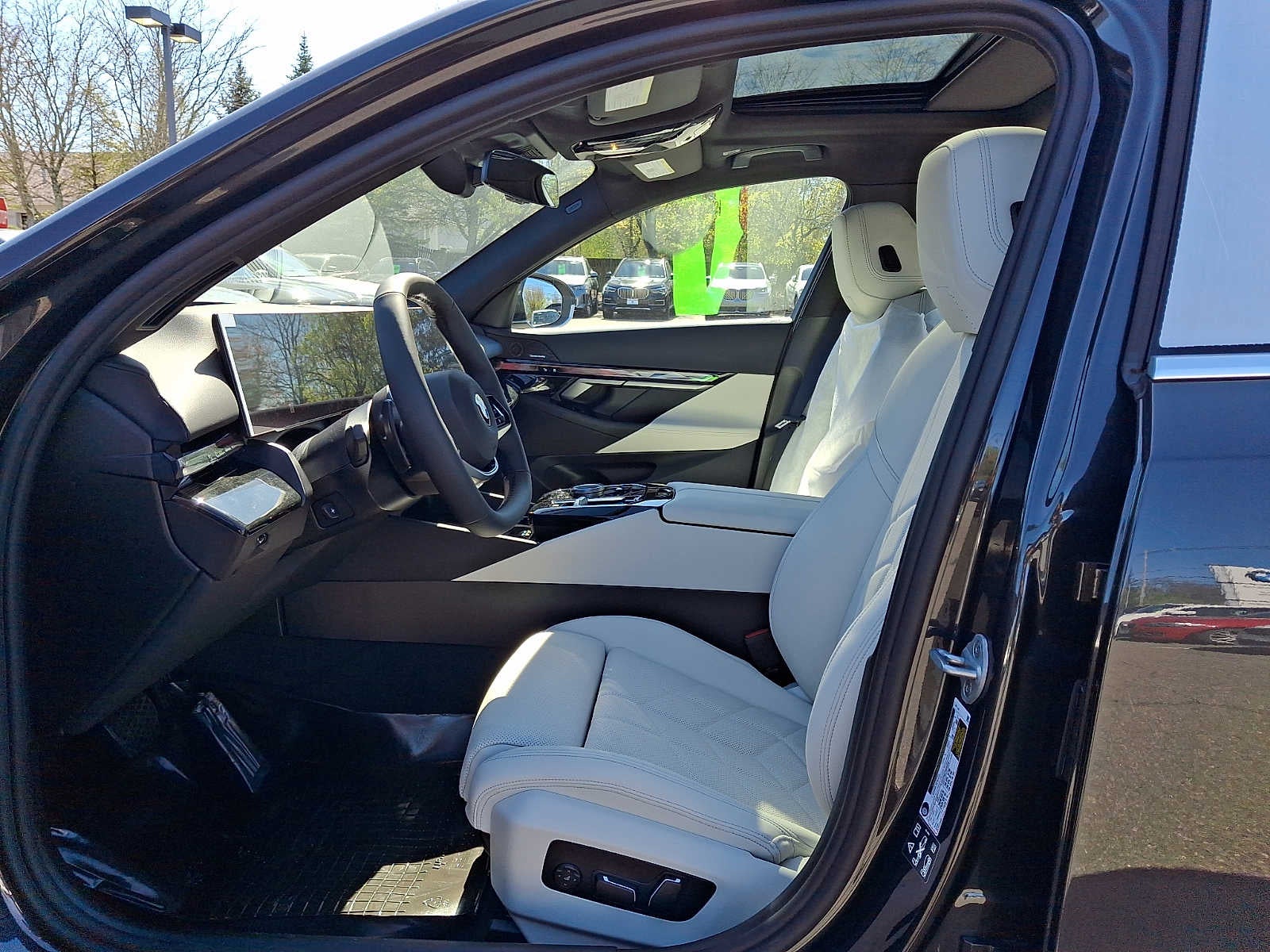 2026 BMW 5 Series 530i xDrive Sedan