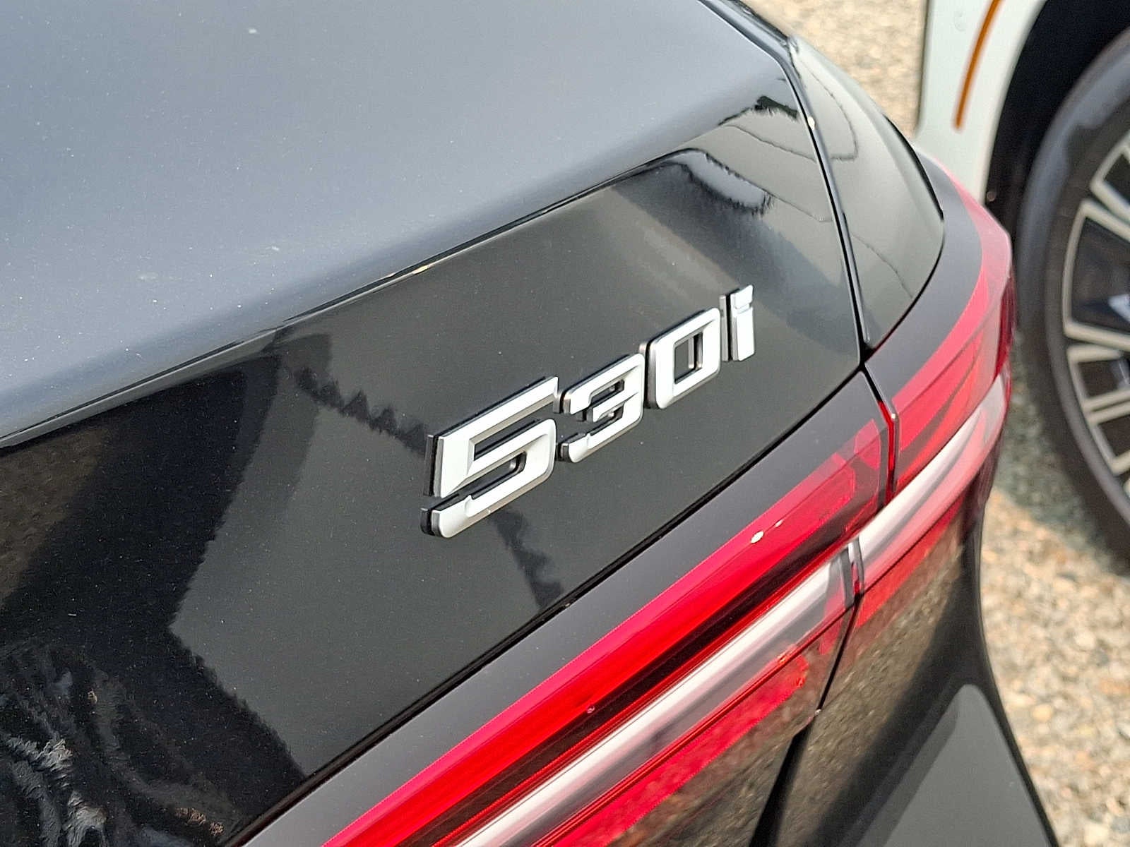 2026 BMW 5 Series 530i xDrive Sedan