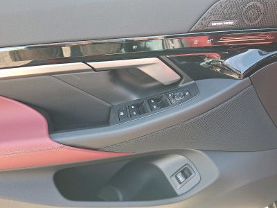 2025 BMW 5 Series 530i xDrive Sedan