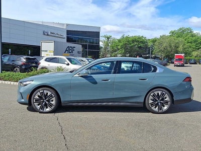 2025 BMW 5 Series 530i xDrive Sedan