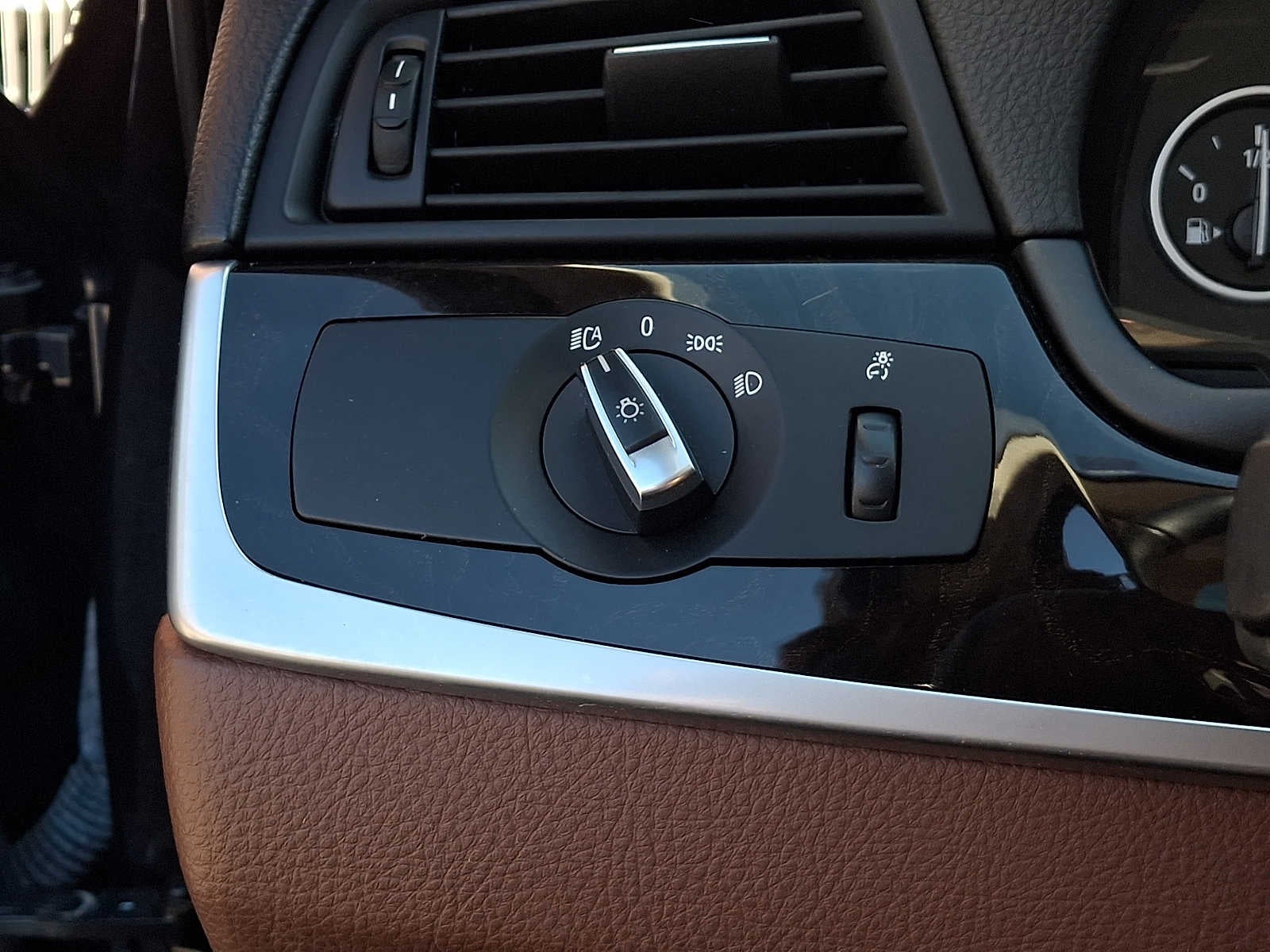 2014 BMW 5 Series 4dr Sdn 535i xDrive AWD