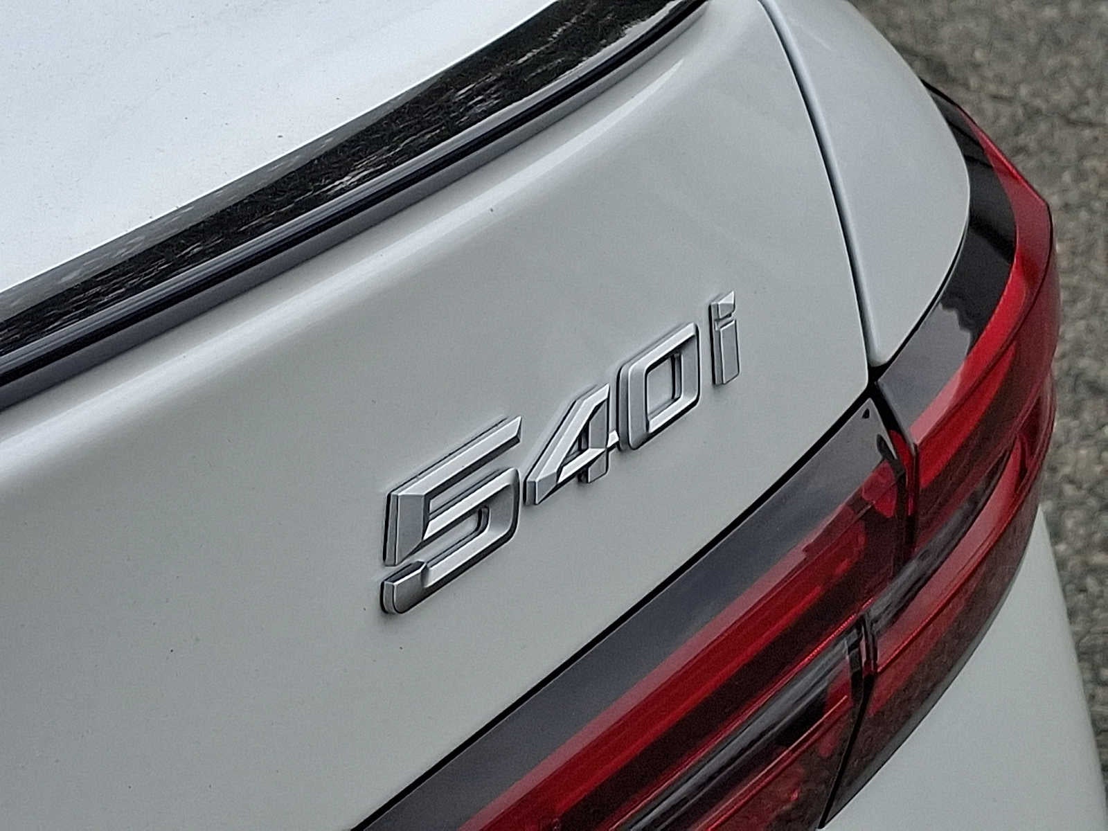 2027 BMW 5 Series 540i xDrive Sedan
