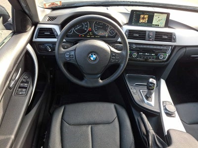 2018 BMW 3 Series 320i xDrive Sedan