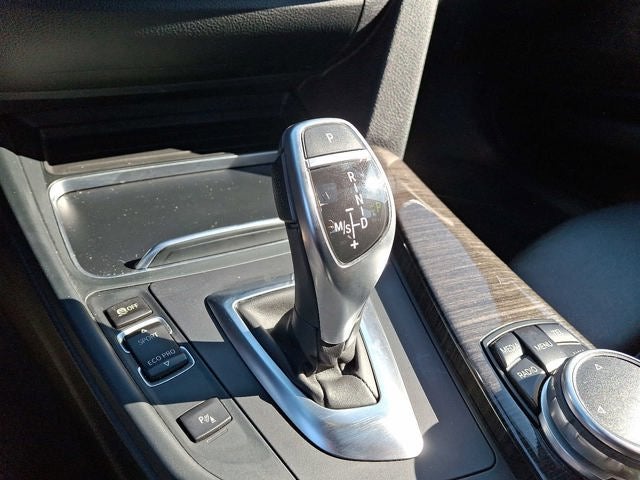 2016 BMW 3 Series 4dr Sdn 328i xDrive AWD SULEV