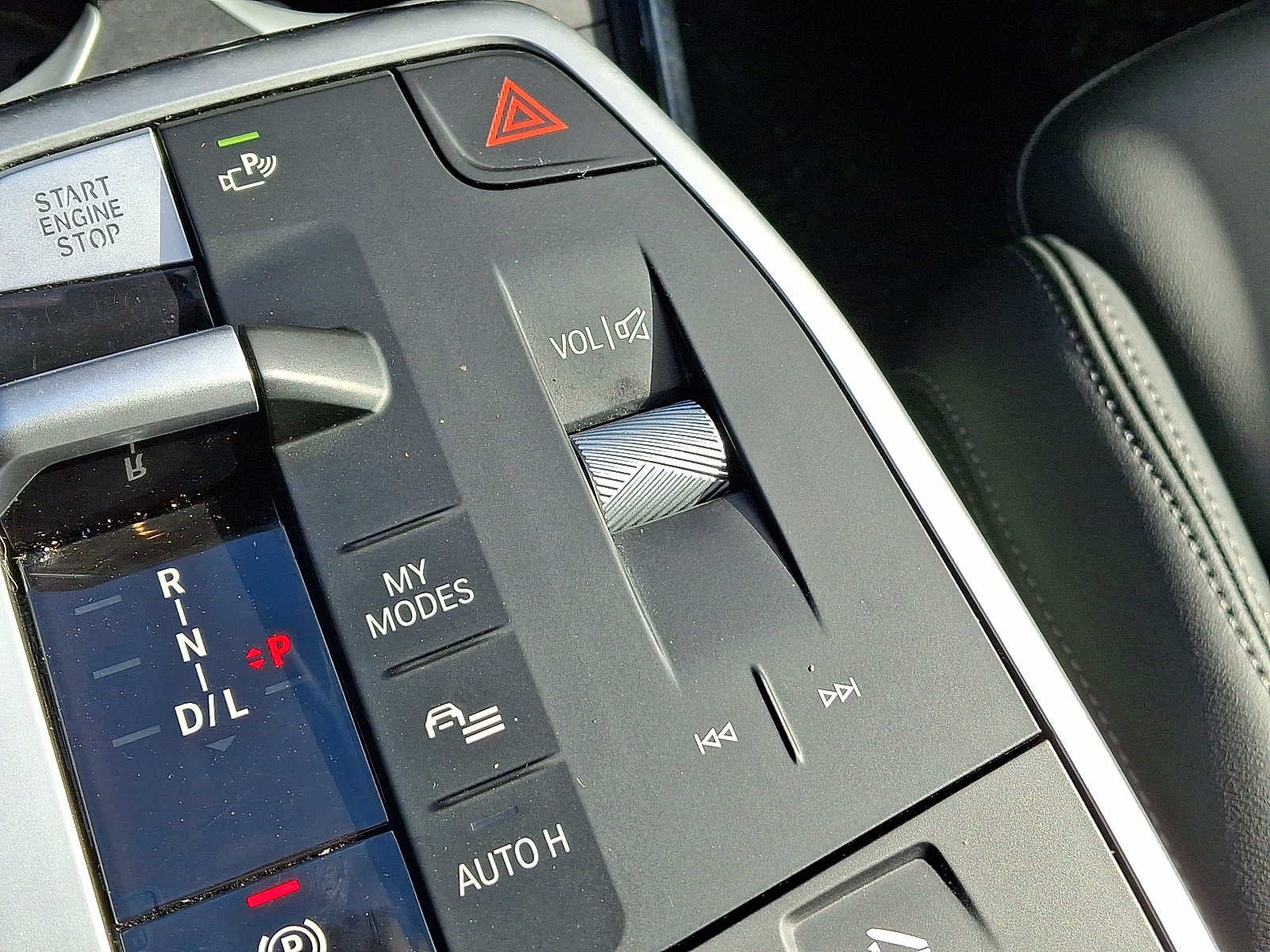 2025 BMW X1 xDrive28i Sports Activity Vehicle