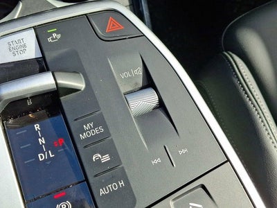 2025 BMW X1 xDrive28i Sports Activity Vehicle