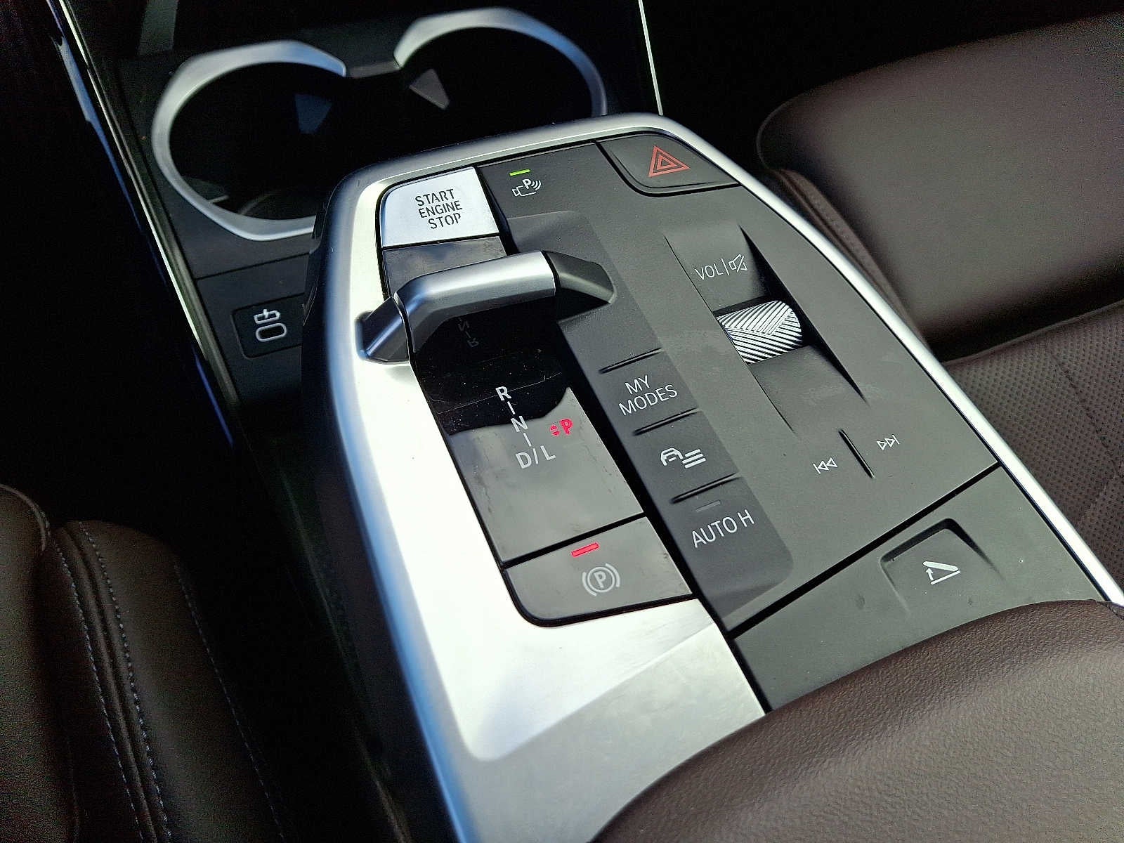 2025 BMW X1 xDrive28i Sports Activity Vehicle