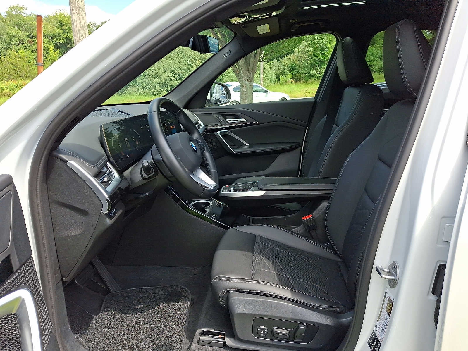 2025 BMW X1 xDrive28i Sports Activity Vehicle