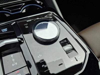 2025 BMW i5 xDrive40 Sedan