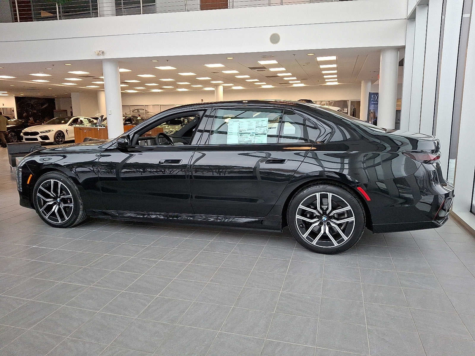 2025 BMW i7 xDrive60 Sedan