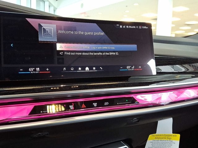 2025 BMW i7 xDrive60 Sedan