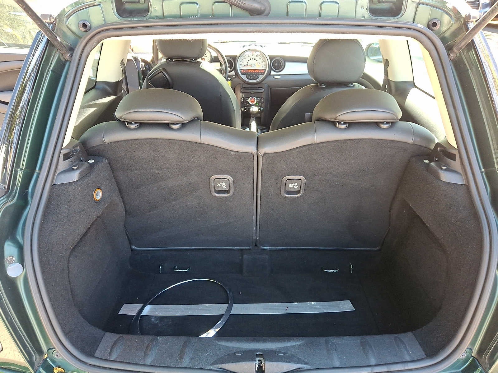 2011 MINI Cooper Hardtop 2dr Cpe