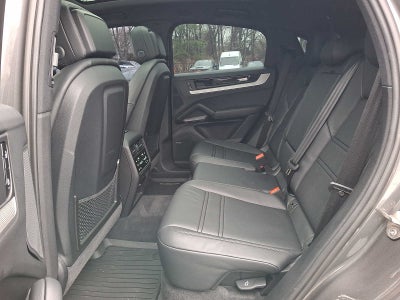 2025 Porsche Cayenne Coupe AWD