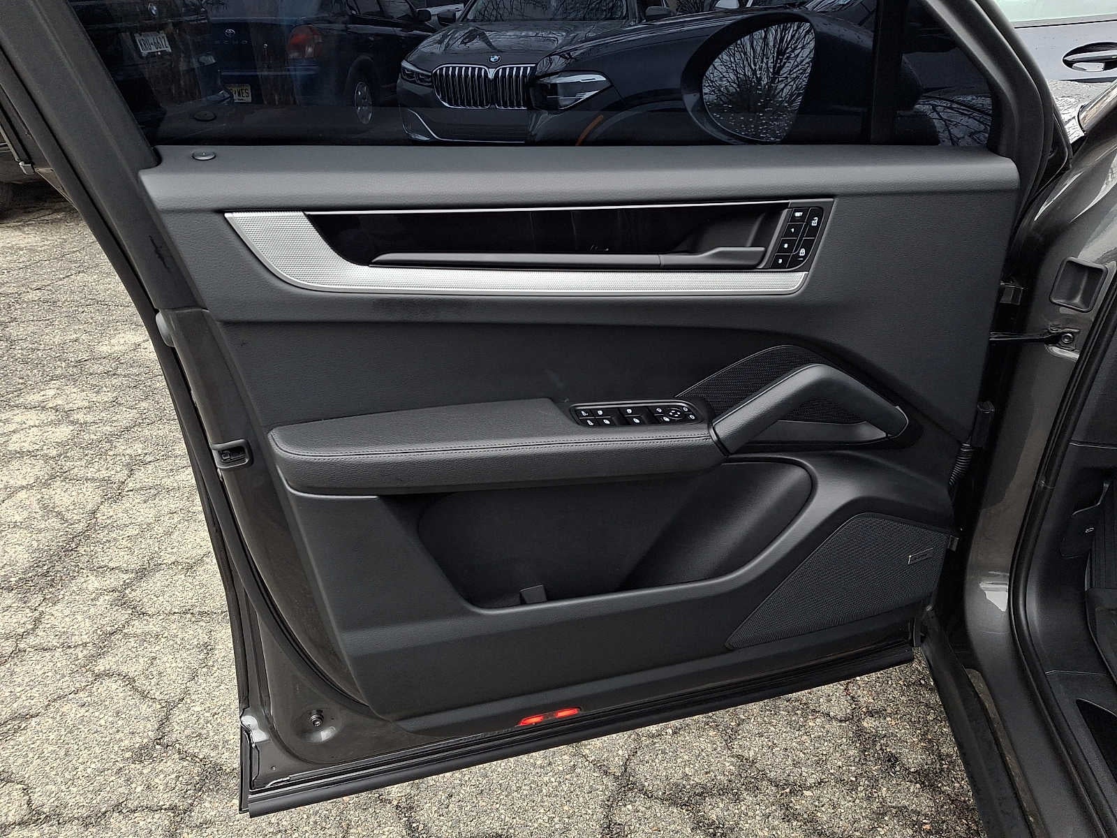 2025 Porsche Cayenne Coupe AWD
