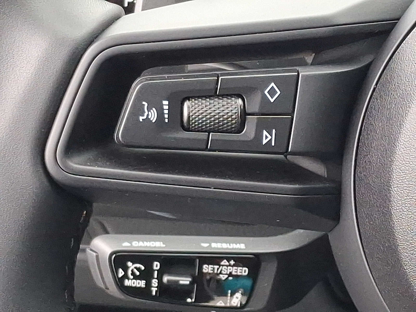 2025 Porsche Cayenne Coupe AWD